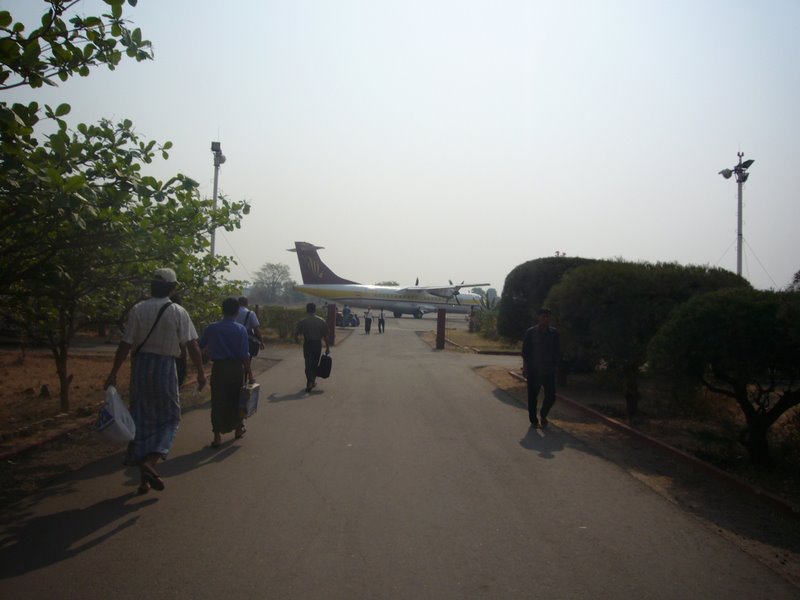 Travel - Myanmar - Bagan - Leaving Bagan